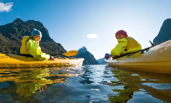 Kayaking in Milford Sound | Milford Cruiser