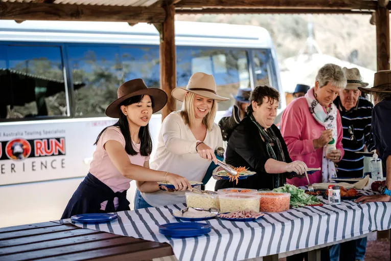 West MacDonnell Ranges Day Tour | Experience Oz