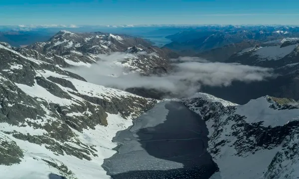 Scenic Flight & Milford Sound Cruise Midday Departure