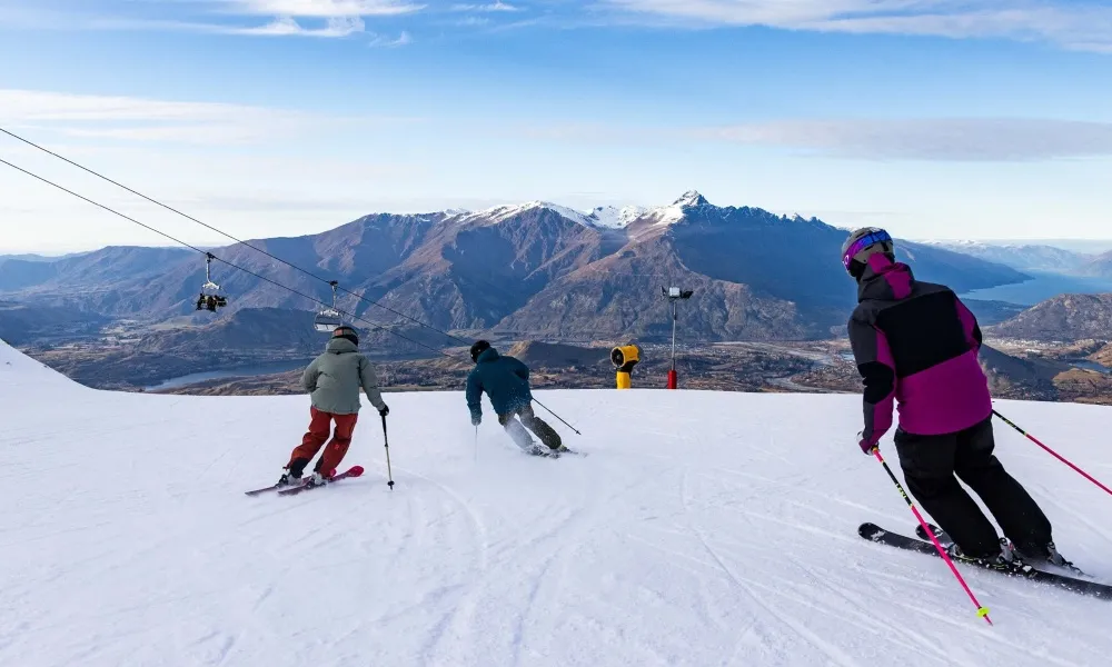 Ski & Snowboard Packages - Coronet Peak Transfers | Everything New Zealand-4