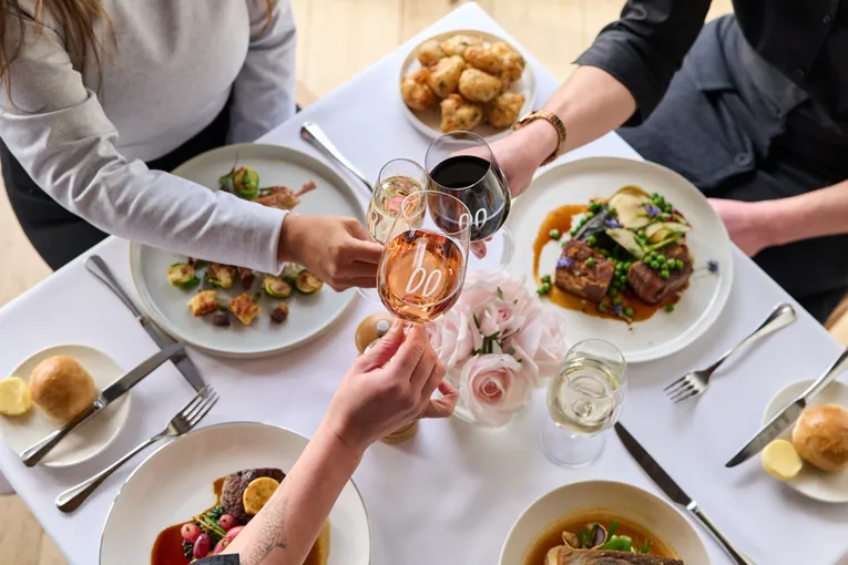 Bellarine 2 Course Lunch or Dinner with Wine | Experience Oz