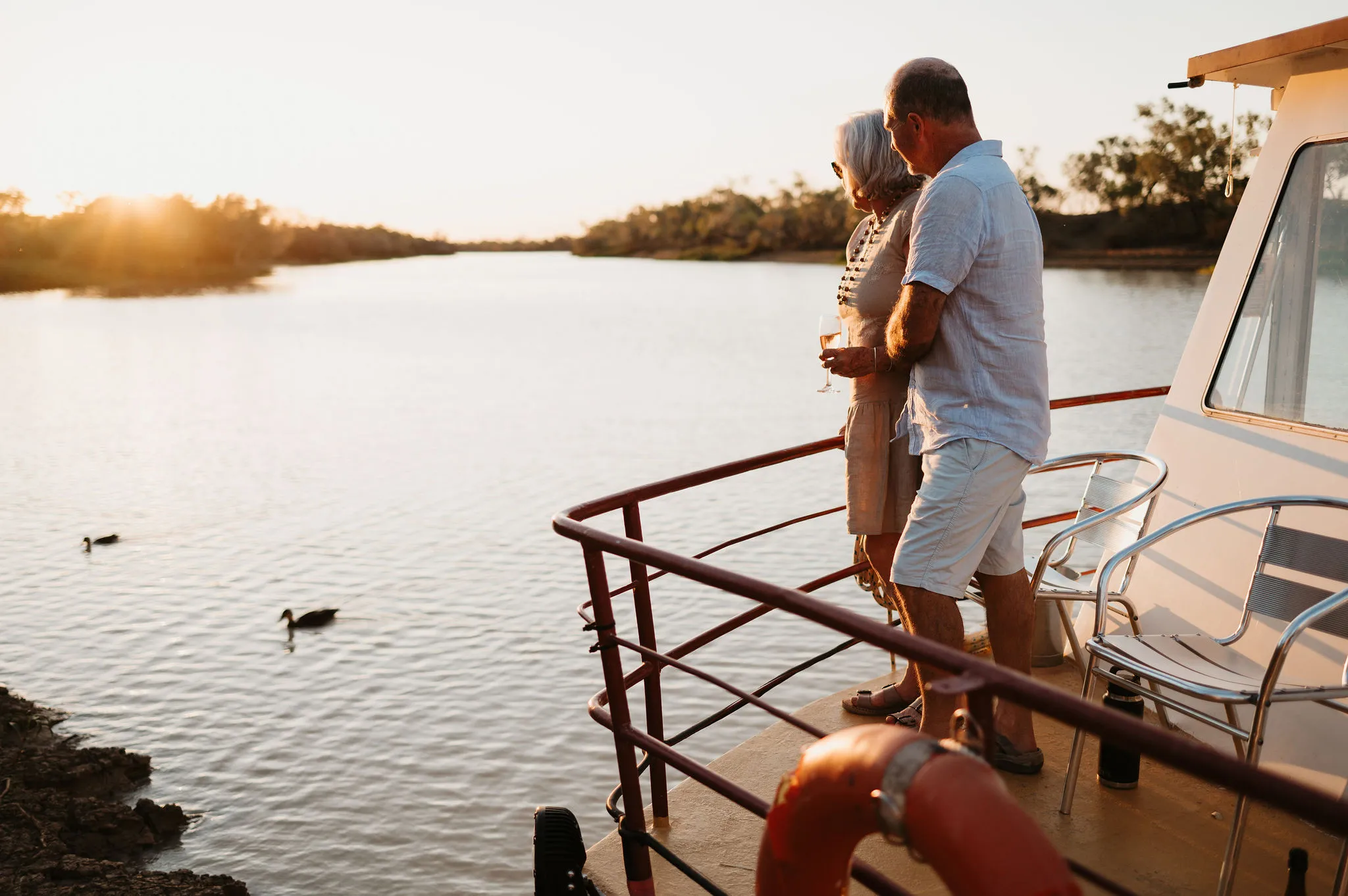 Thomson River 2 Course Dinner Cruise & Show | Experience Oz-3