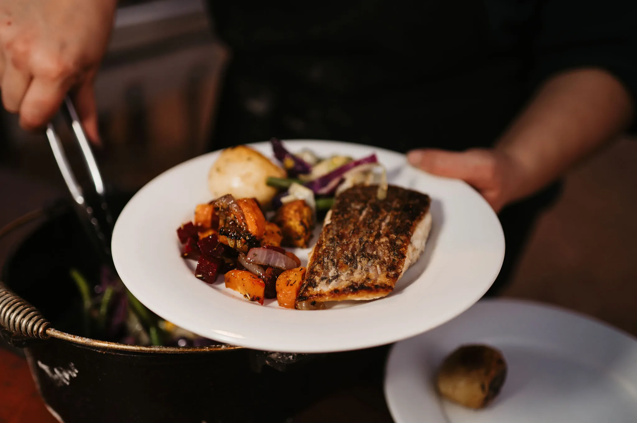 Thomson River 2 Course Dinner Cruise & Show | Experience Oz-4