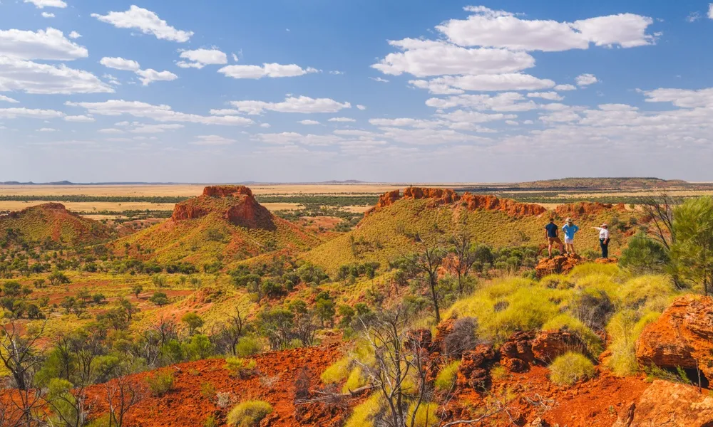 Dinosaur Stampede & Carisbrooke Station Tour | Experience Oz-3