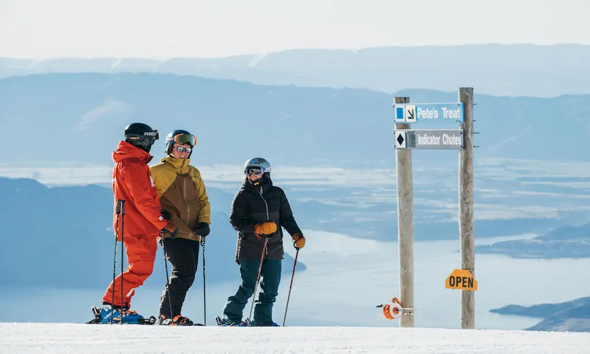 Treble Cone Ski Lift and Rental Package | Experience Oz + NZ