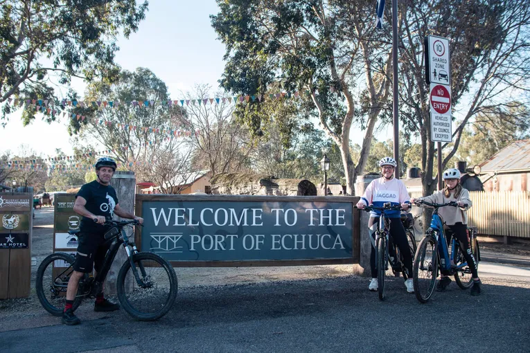 Echuca Moama Guided Scenic eBike Tour - Book Now | Experience Oz