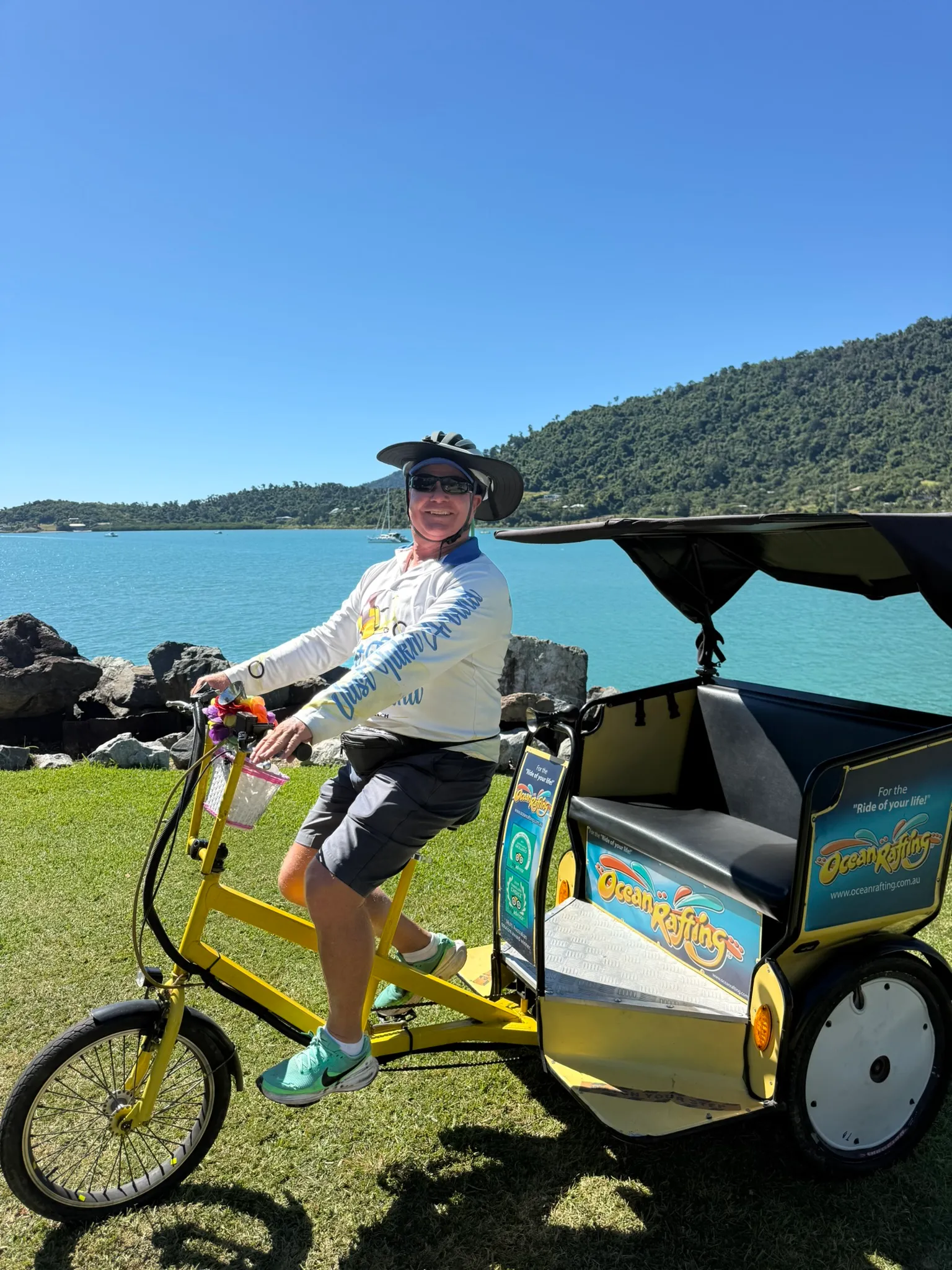 Airlie Beach Tuk Tuk Sightseeing Tour - 1 Hour | Experience Oz-2