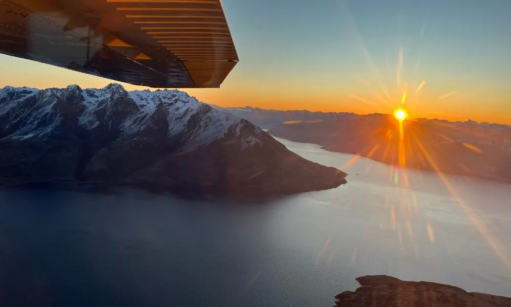 Queenstown Sunset Scenic Flight | Everything New Zealand-3