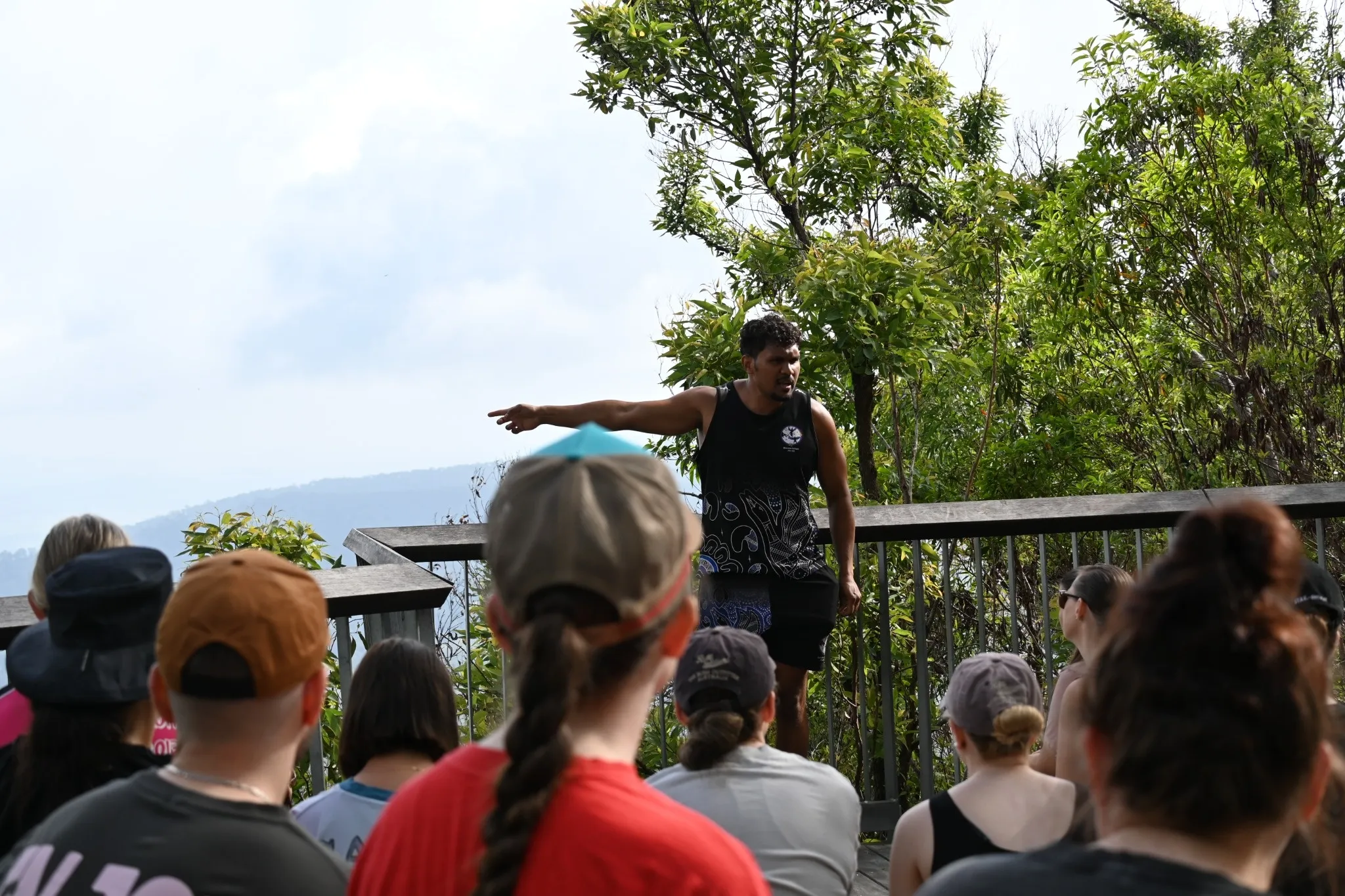 Nurim Boardwalk Cultural Tour, Darumbal Country | Experience Oz-3