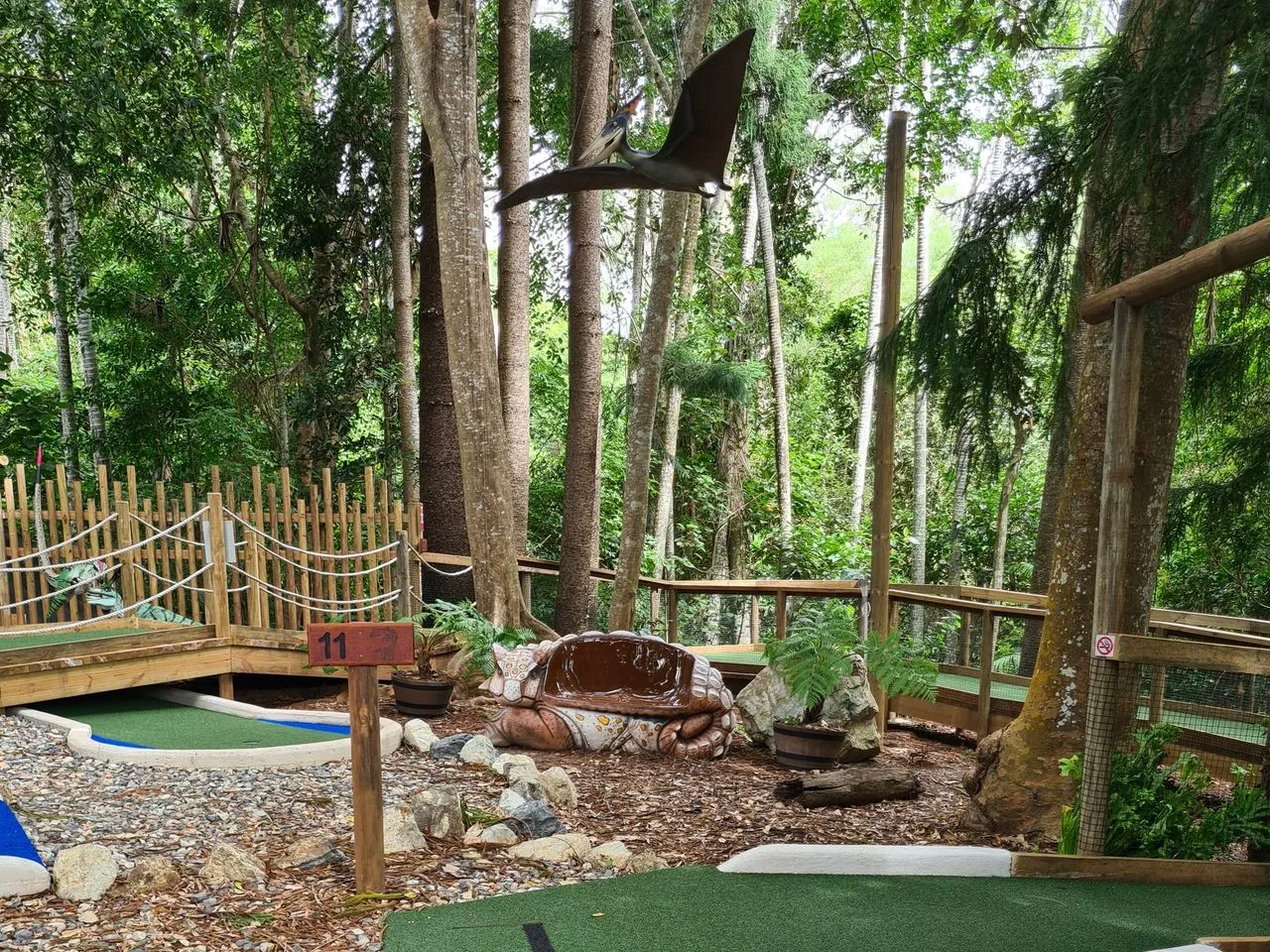 Yeppoon Dinosaur Mini Golf - 18 Holes | Experience OZ-2