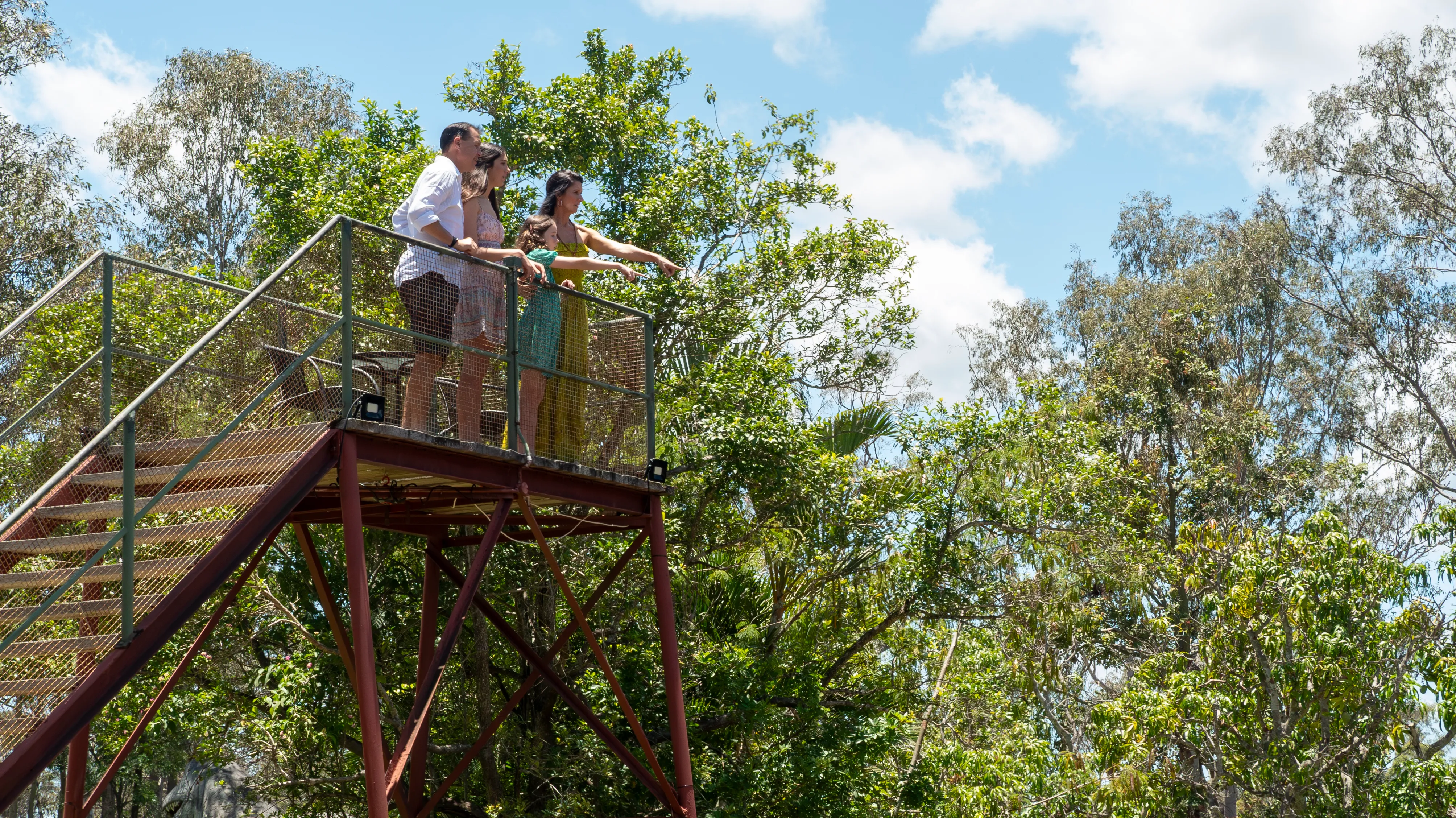 Personalised Mystery Craters VIP Guided Tour | Experience Oz-5