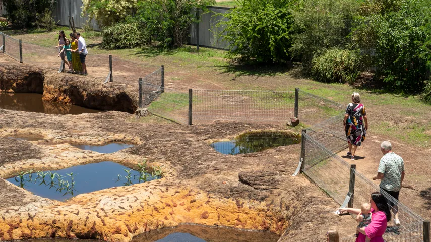 Personalised Mystery Craters VIP Guided Tour | Experience Oz