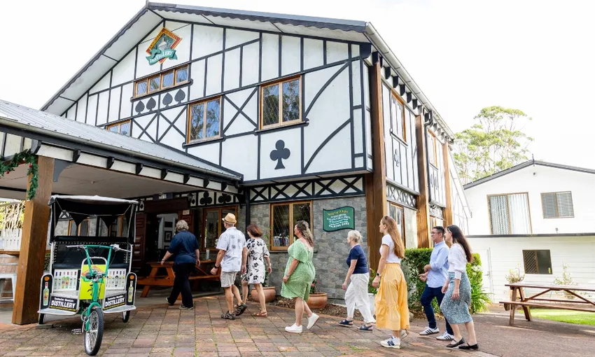 Tamborine Mountain Food & Wine Tour - Book Now | Experience Oz