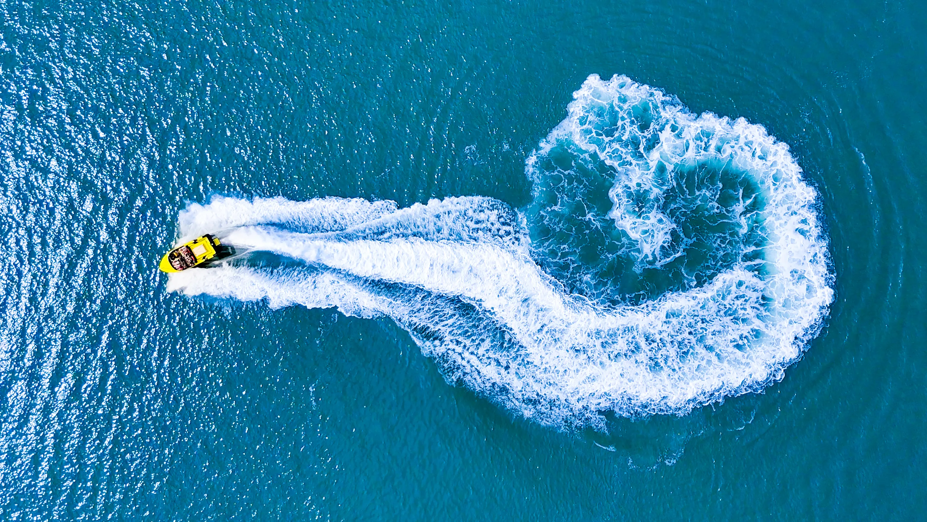 Mackay Splash-Filled Jet Boat Ride - 30 Minutes | Experience Oz-4
