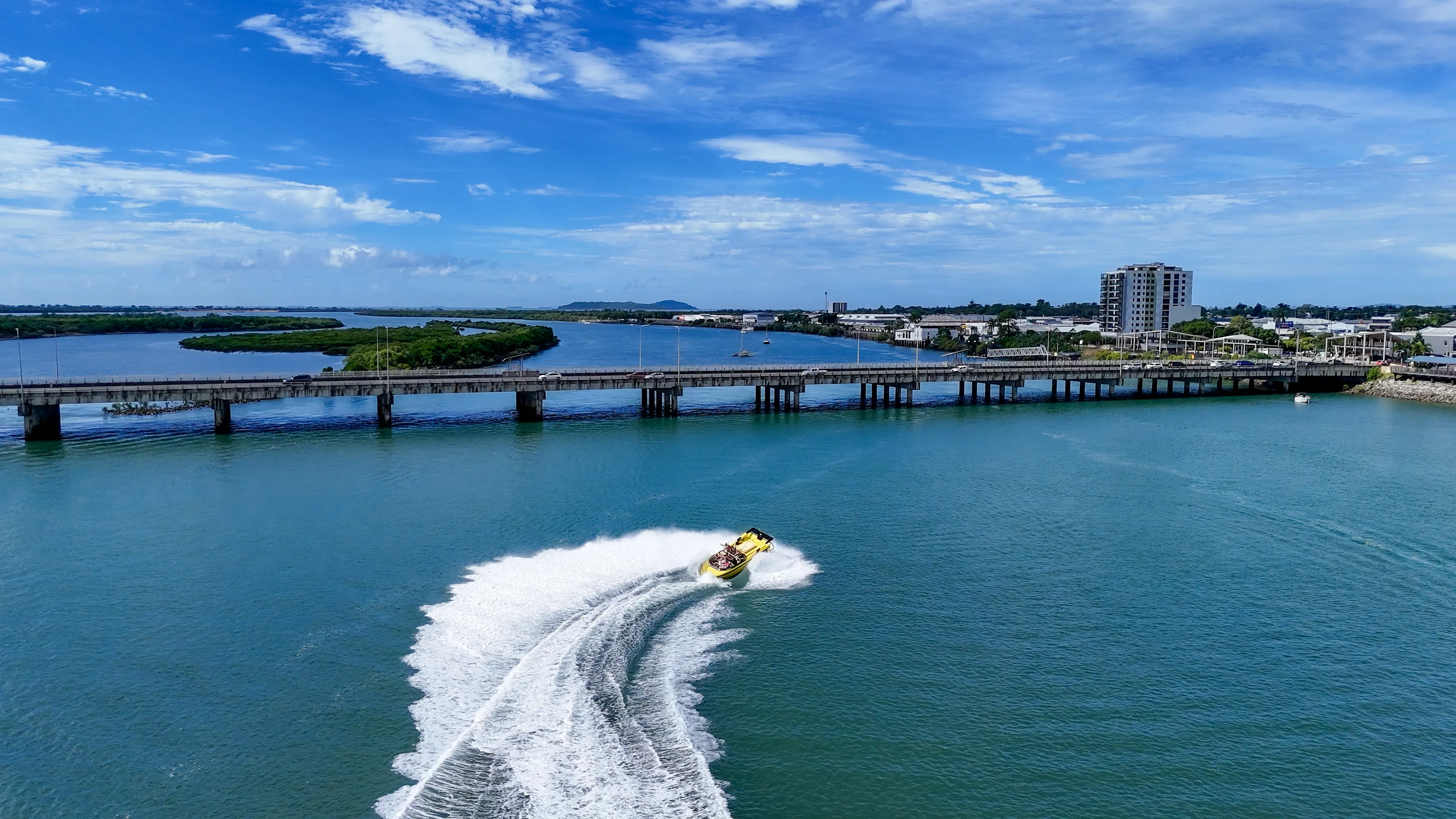 Mackay Splash-Filled Jet Boat Ride - 30 Minutes | Experience Oz-2