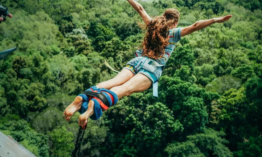 Cairns Bungy Jump Experience - From 50m High | Experience Oz