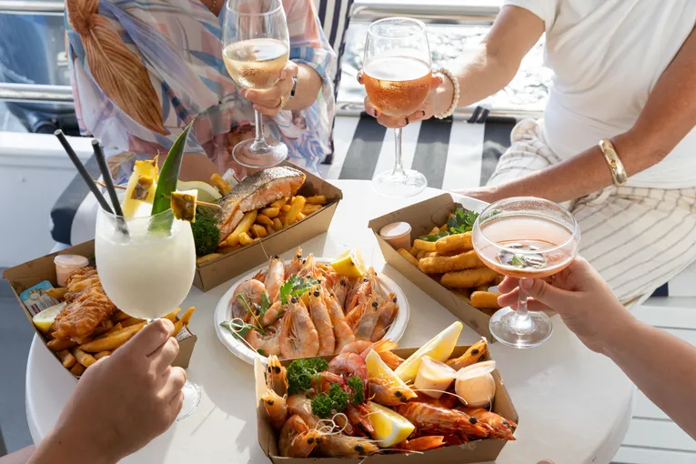 Mooloolaba Cruise with Seafood Platter - For 2 | Experience Oz