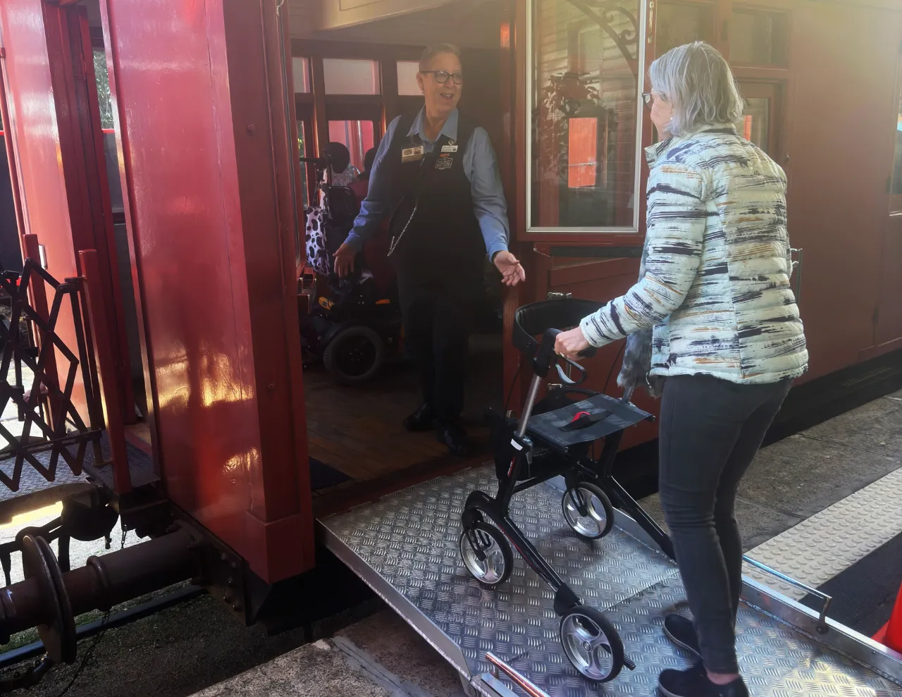 Gympie to Amamoor Steam Train, Snack & Souvenir | Experience Oz-3