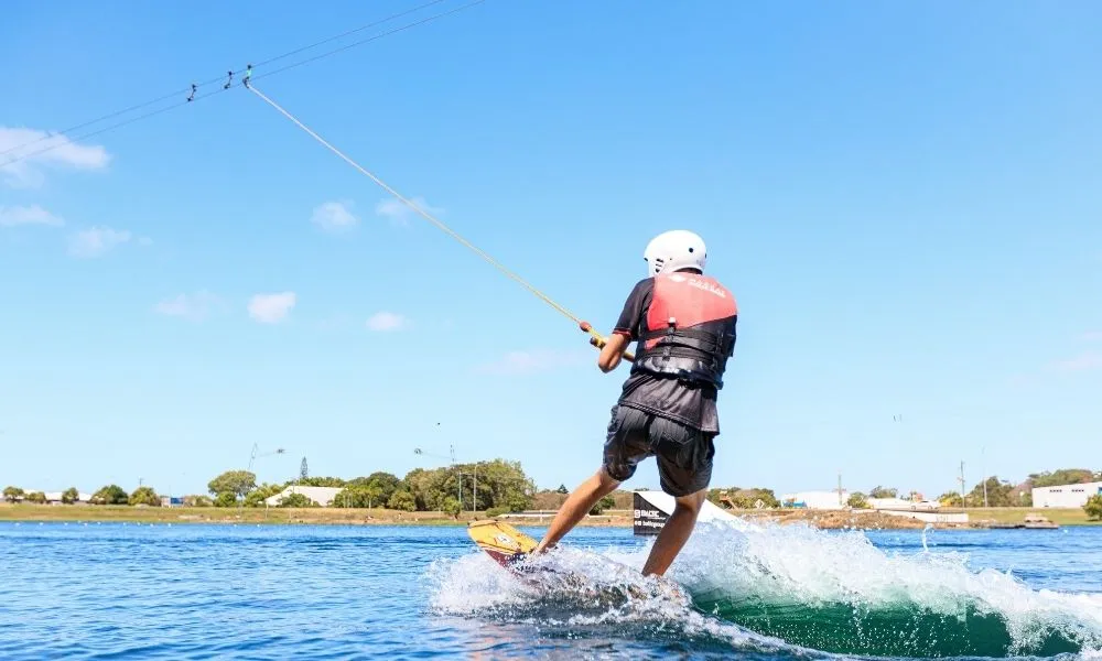 Beginner Wakeboarding Lesson - 90 Minutes | Experience Oz-1