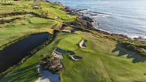 18 Holes at St. Michaels Golf Club, Half Day - Sydney - For 2
