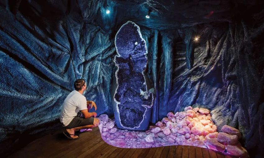 Atherton Crystal Caves Self Guided Tour | Experience Oz
