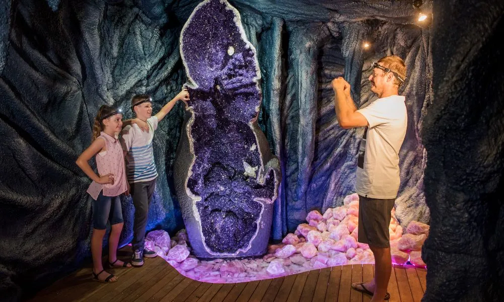 Atherton Crystal Caves Self Guided Tour | Experience Oz-6