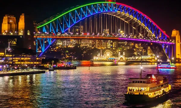 Vivid Sydney Buffet Dinner Cruise with Drink