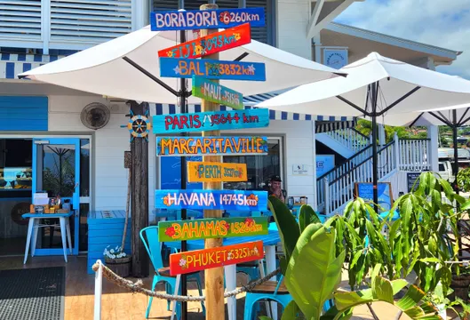 Airlie Beach Sightseeing Tour - 3 Hours