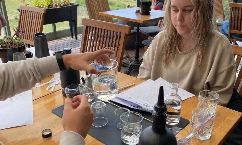 1.5 Hour Gin Mixing Workshop - Book Now | Experience Oz