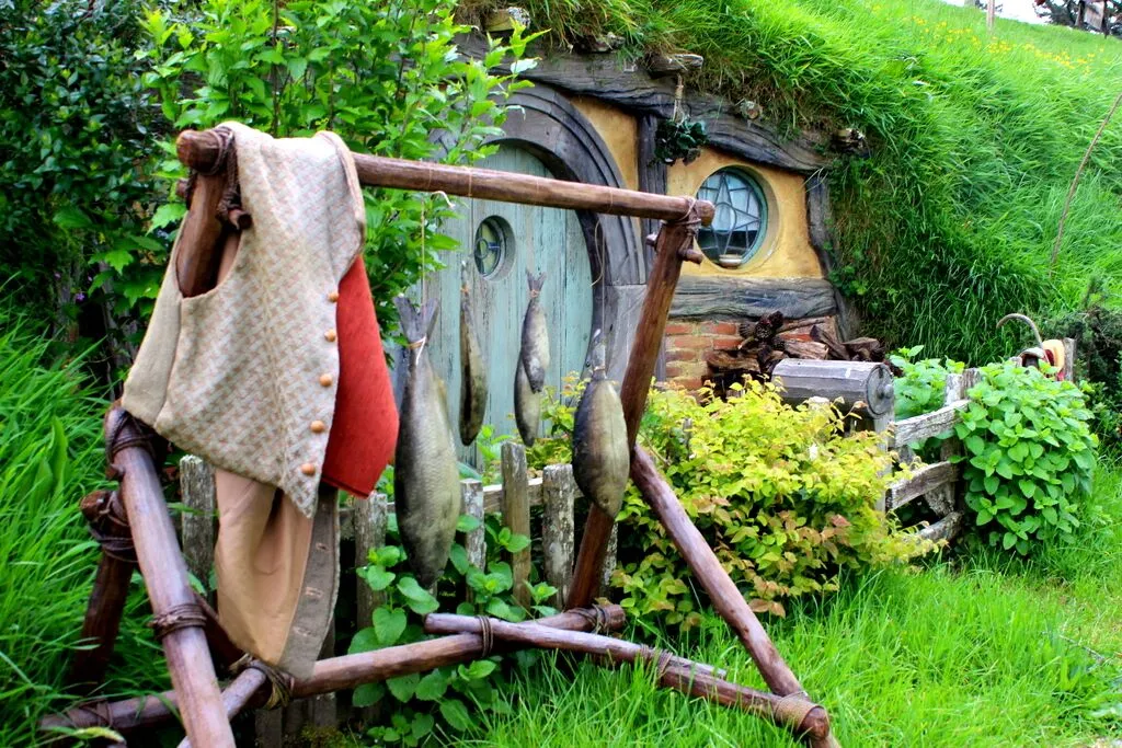 Hobbiton Movie Set Tour from Auckland | Everything New Zealand-12