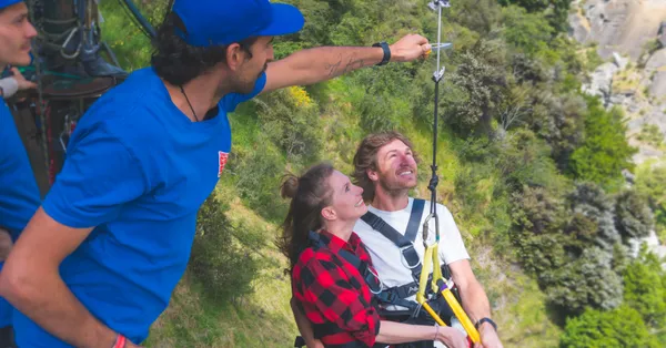 Shotover Canyon Swing from Queenstown 