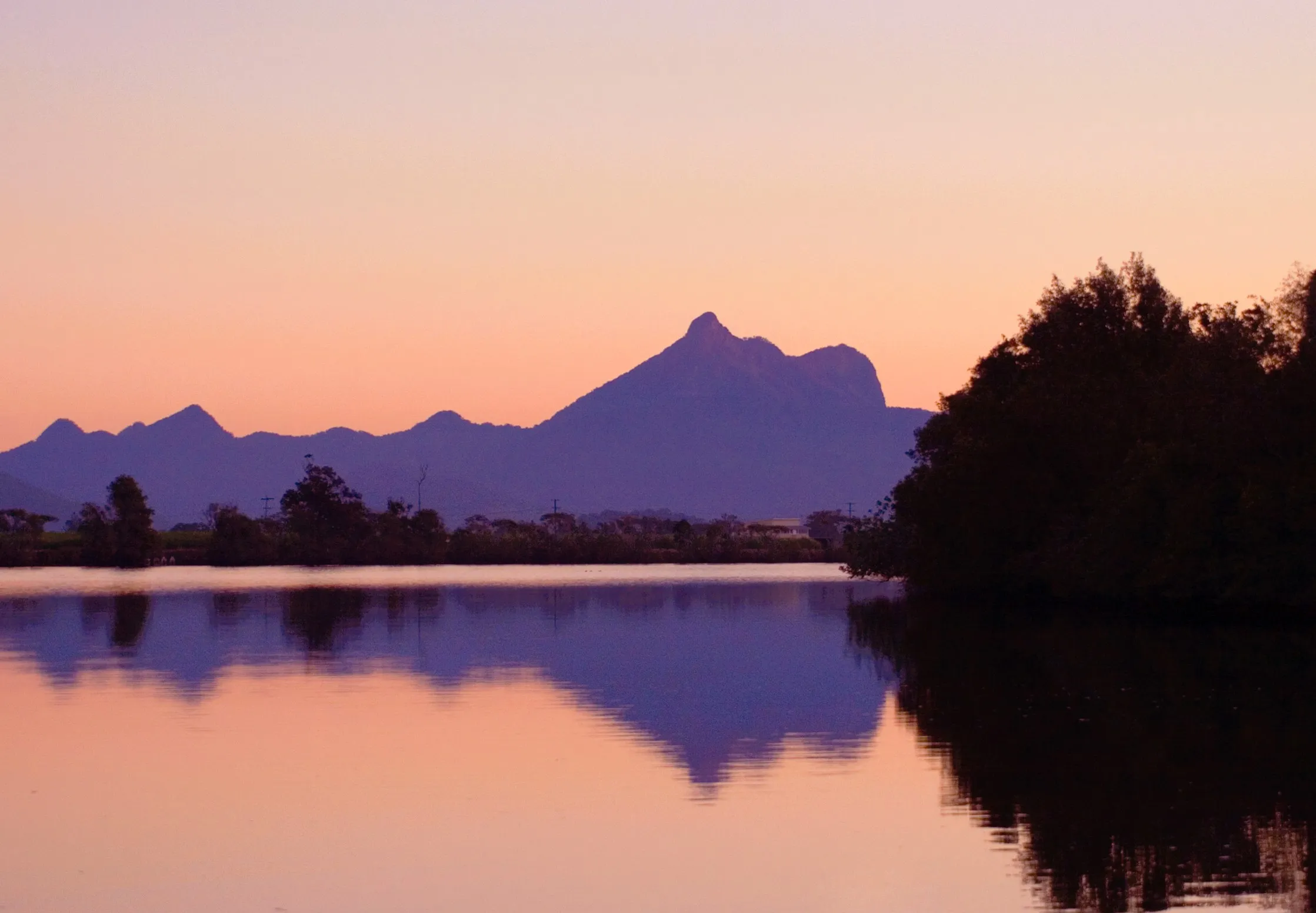 Tweed River Sunset Cruise, Live Music & Nibbles | Experience Oz-9