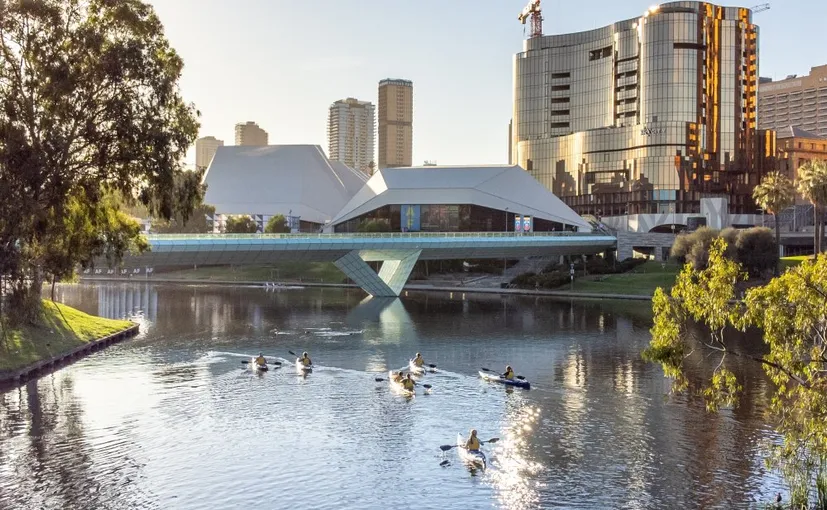 Adelaide City Guided Kayak Tour - 90 Minutes | Experience Oz