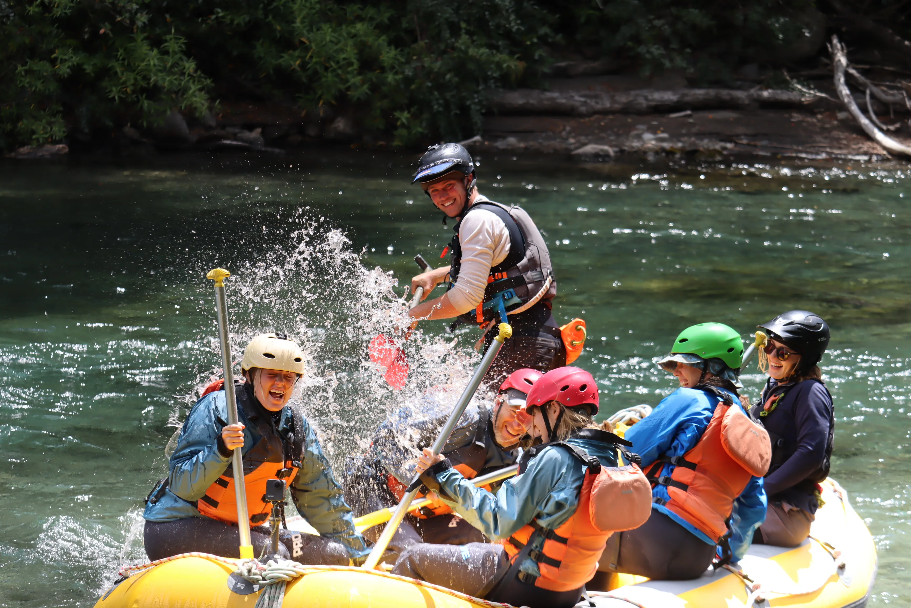 Grade 3 White Water Rafting | Everything New Zealand-4