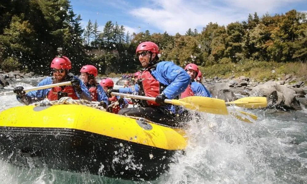 Grade 3 White Water Rafting | Everything New Zealand-3