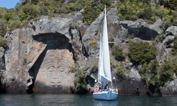 Lake Taupo Maori Rock Carvings Eco Cruise - 2.5 Hours