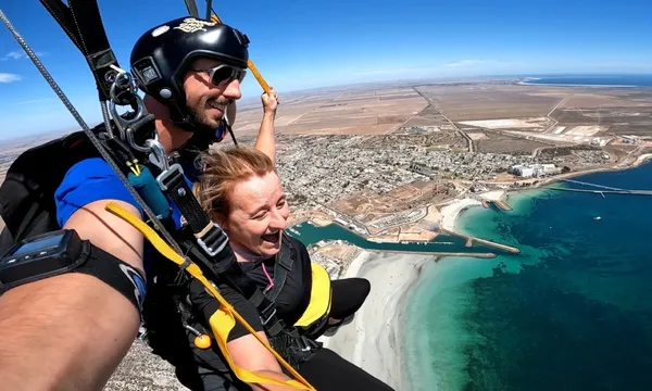 Wallaroo Beach Tandem Skydive - Up to 15,000ft