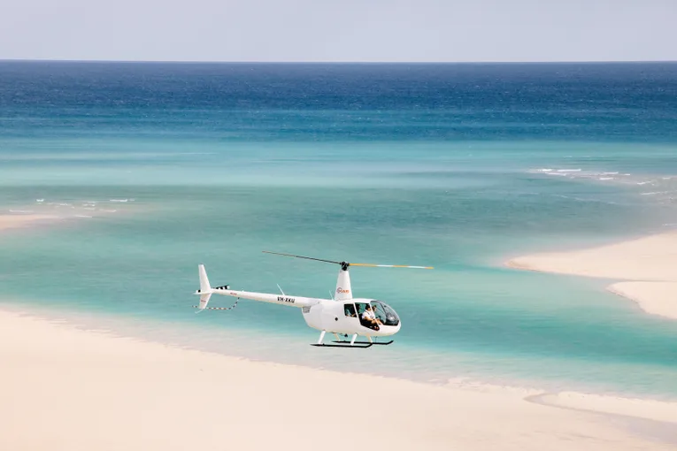 Pearls and Coast Scenic Flight & Pearl Farm Tour