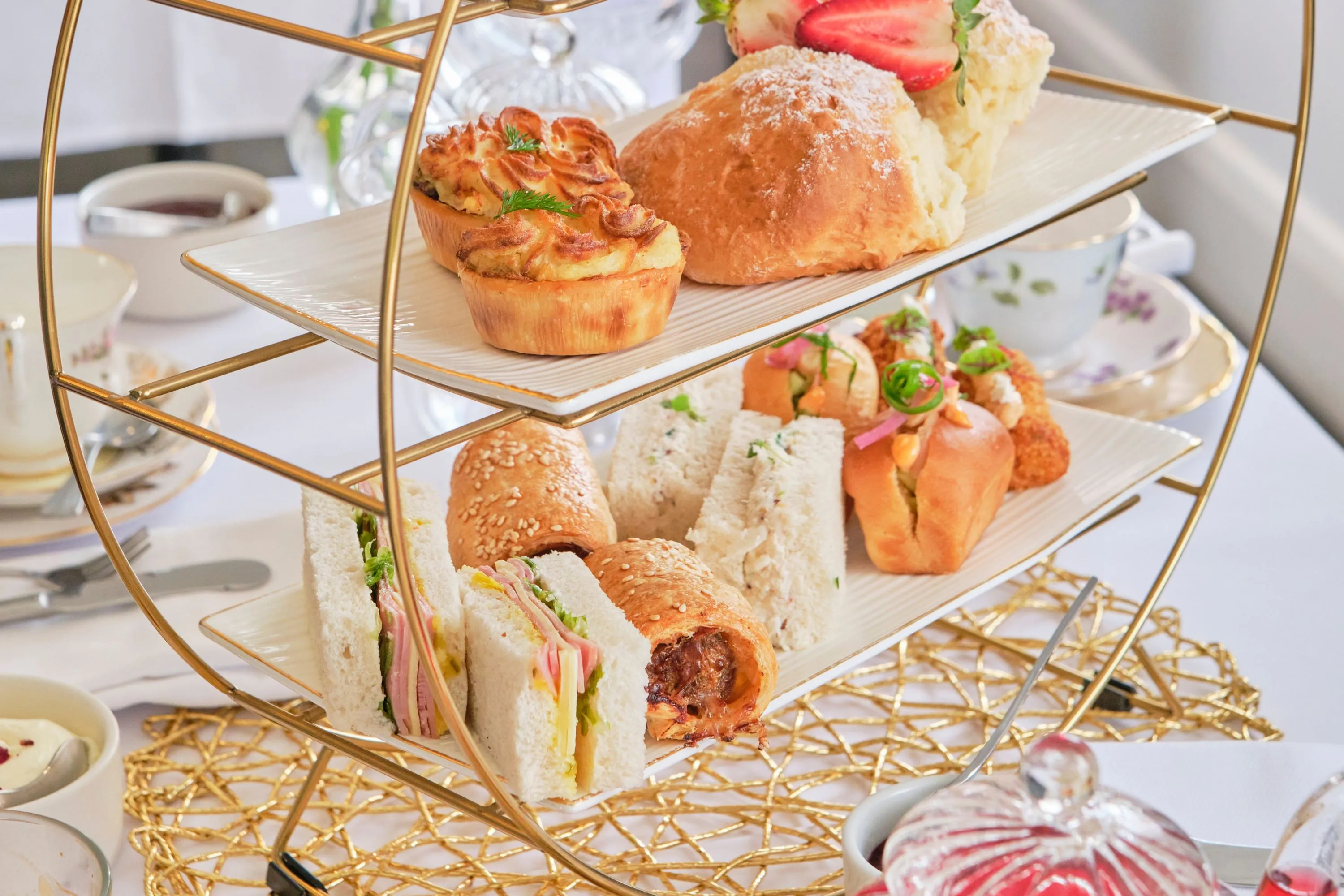 Melbourne High Tea with Free Flowing Drinks | Experience Oz-5