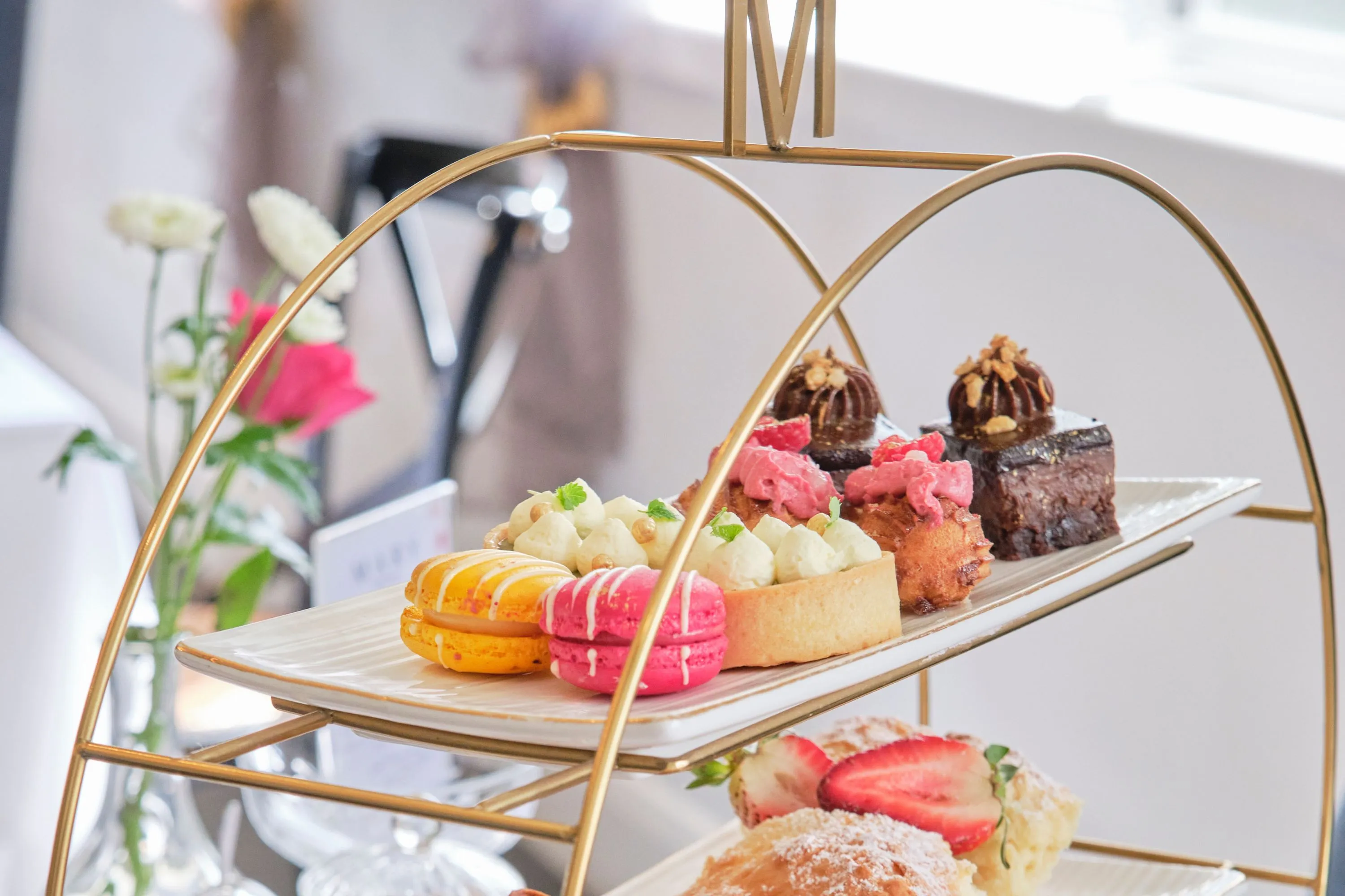 Melbourne High Tea with Free Flowing Drinks | Experience Oz-8