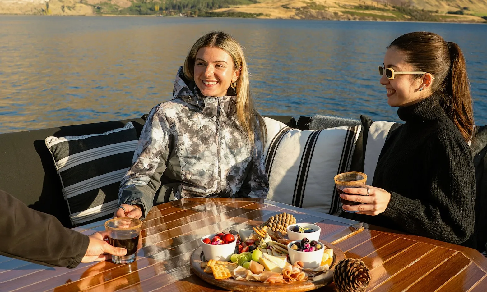 Mulled Wine Winter Cruise - 90 Minutes | Everything New Zealand-3