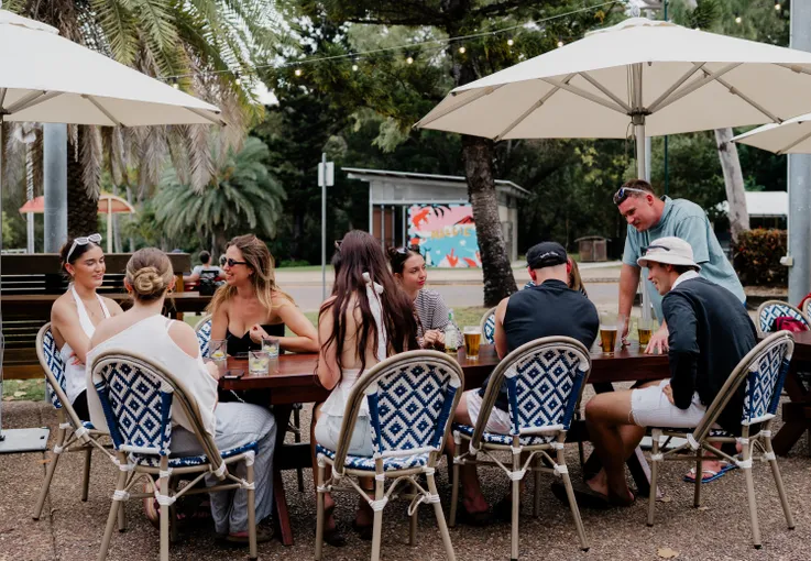 Magnetic Island Pub Crawl, 4 Hours - Townsville