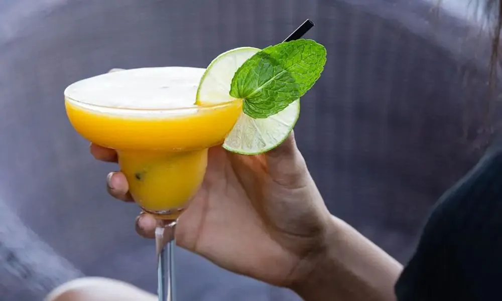 Darwin Waterfront Cocktail Trail with Food Credit | Experience Oz-2