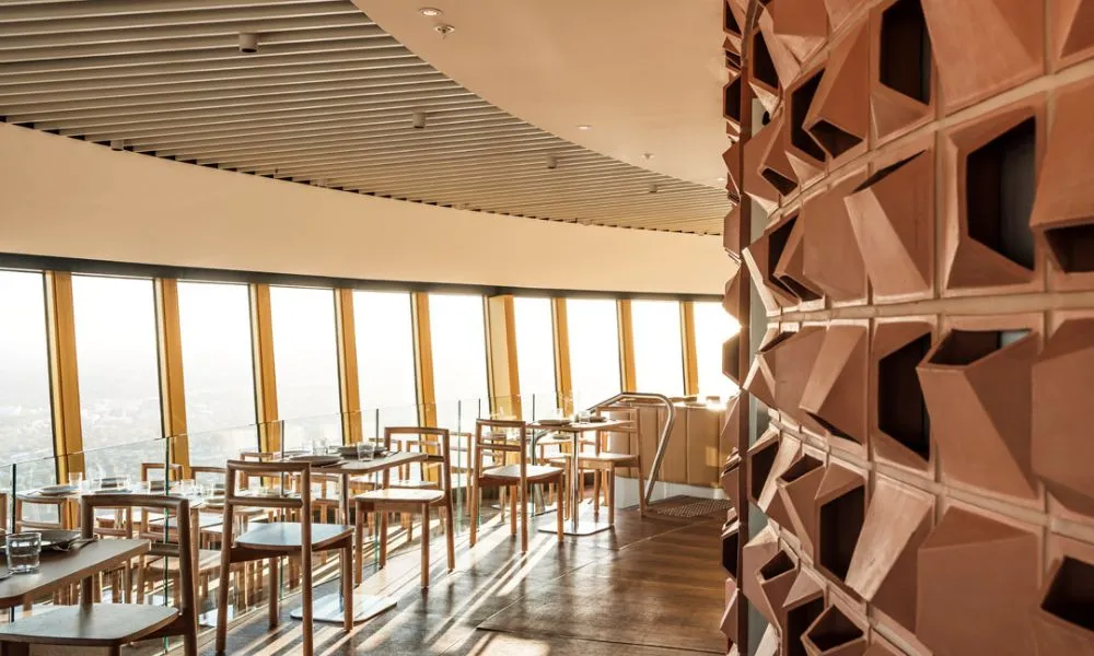 SkyFeast Weekend Buffet Dinner - Family Pass | Experience Oz-7