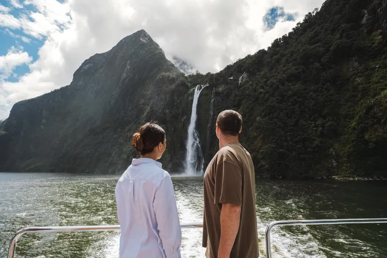 Milford Sound Cruise with Lunch from Queenstown | Experience Oz