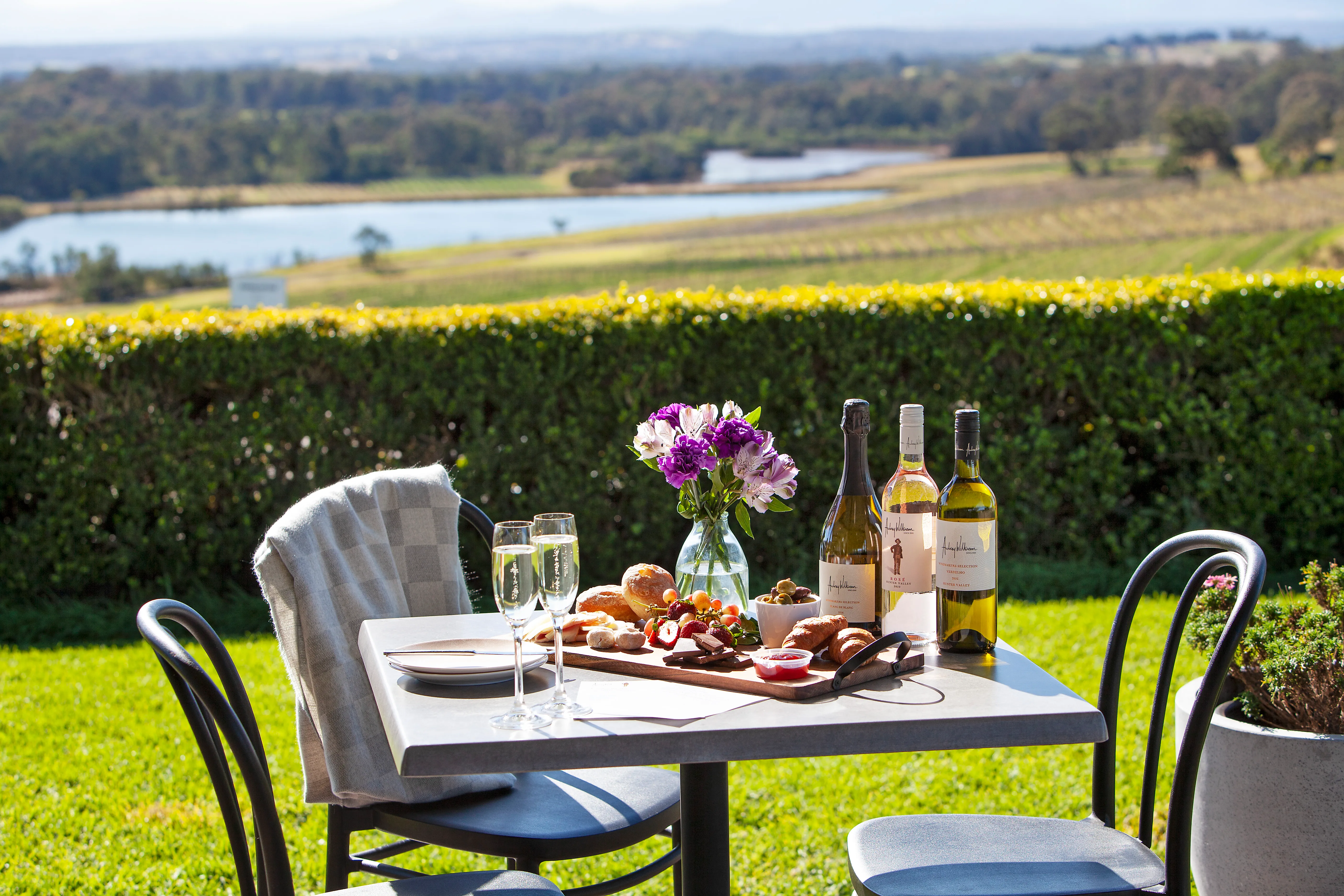 Hunter Valley Vineyard Brunch & Wine Tasting | Experience Oz-1
