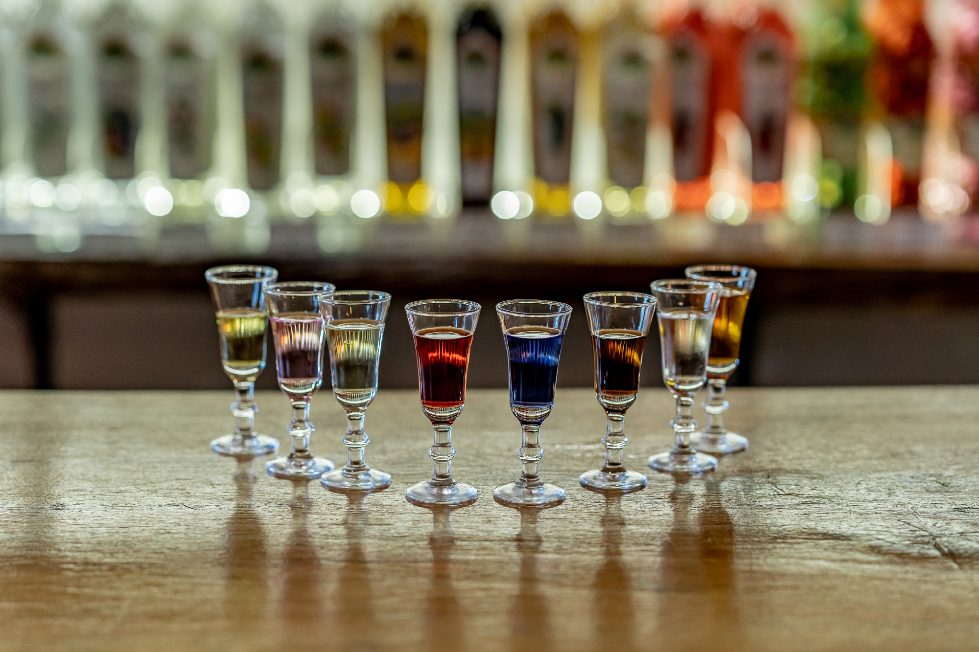 Hop On Hop Off Distillery Tour, Full Day - Tamborine