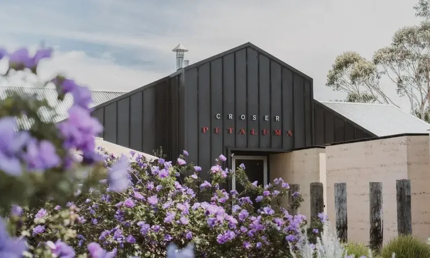 Horse Trail Ride & Wine Tasting, For 2 – Adelaide Hills