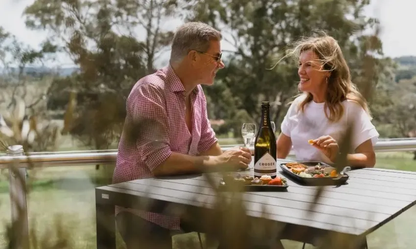 Horse Trail Ride & Wine Tasting, For 2 – Adelaide Hills