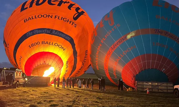 Yarra Valley Sunrise Hot Air Balloon Flight & Breakfast